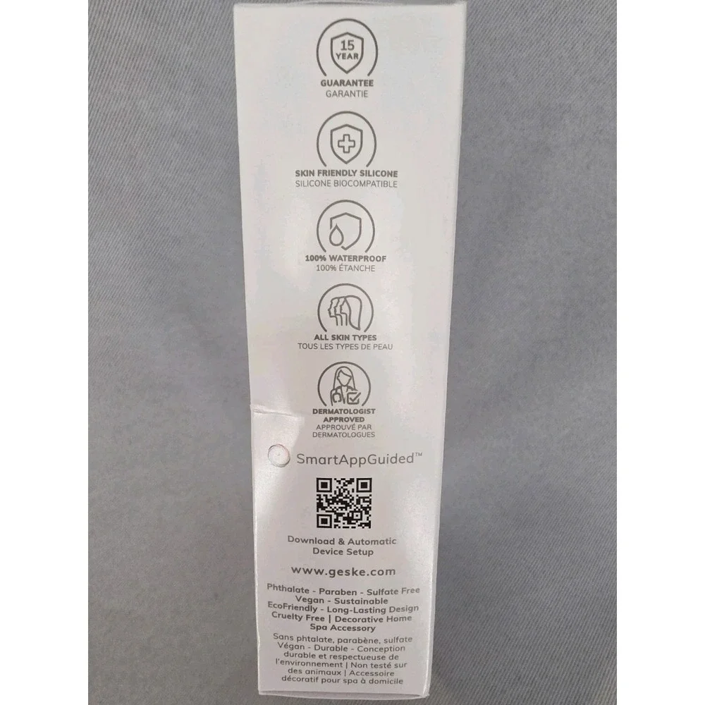New GESKE 4-in-1 Black Facial Brush SmartAppGuided Cleaner Massager GK000125GY01